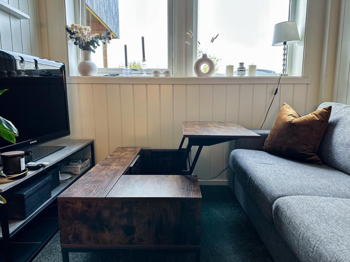 Apartamento Panorama View - Free Parking - Perfect For Couples Tromsø Exterior foto